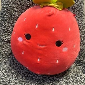 Scarlet the Strawberry squishmallow